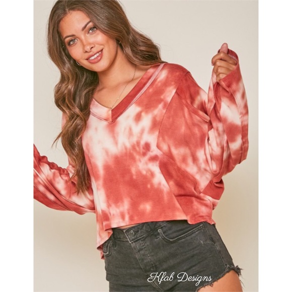 ❤️ LAST 1! V Neck Super Soft Tie Dye Batwing Top! - Picture 2 of 10